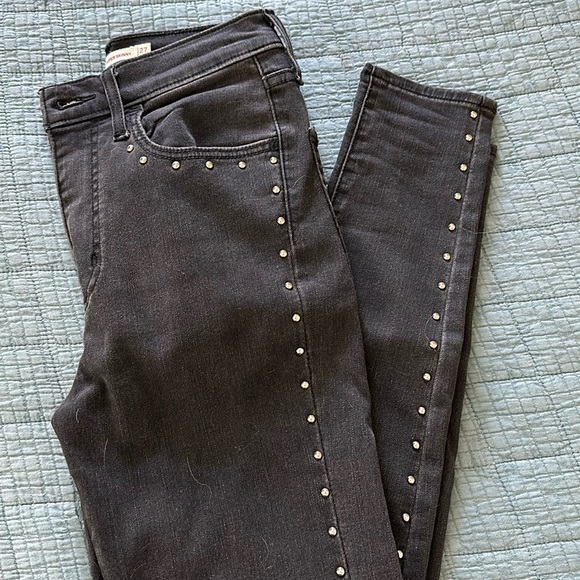 Levi’s studded super skinny jeans - Picture 1 of 2